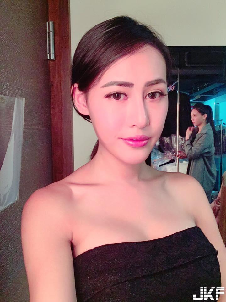 Zora＇s 的封面照