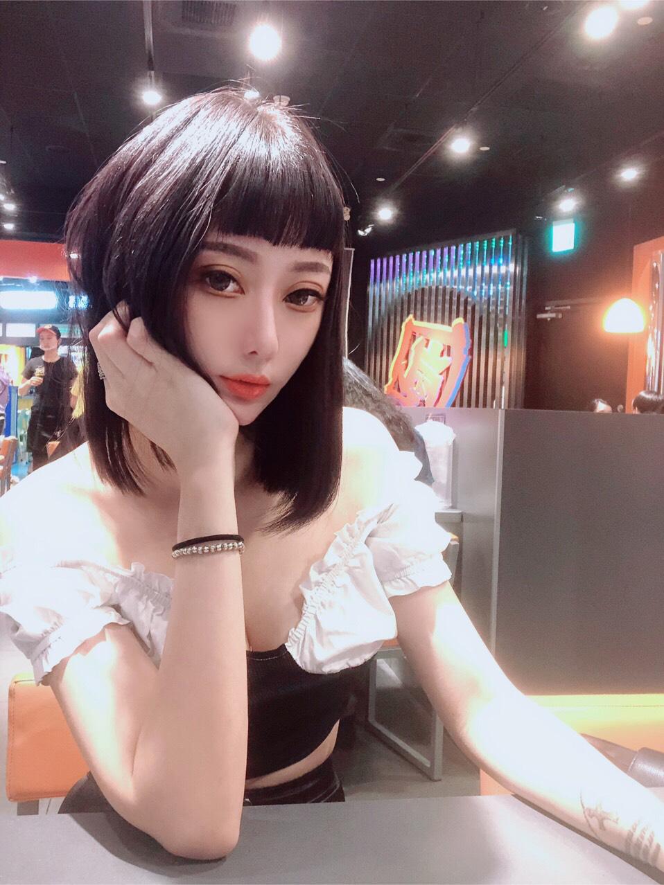 看一下大丁 的封面照