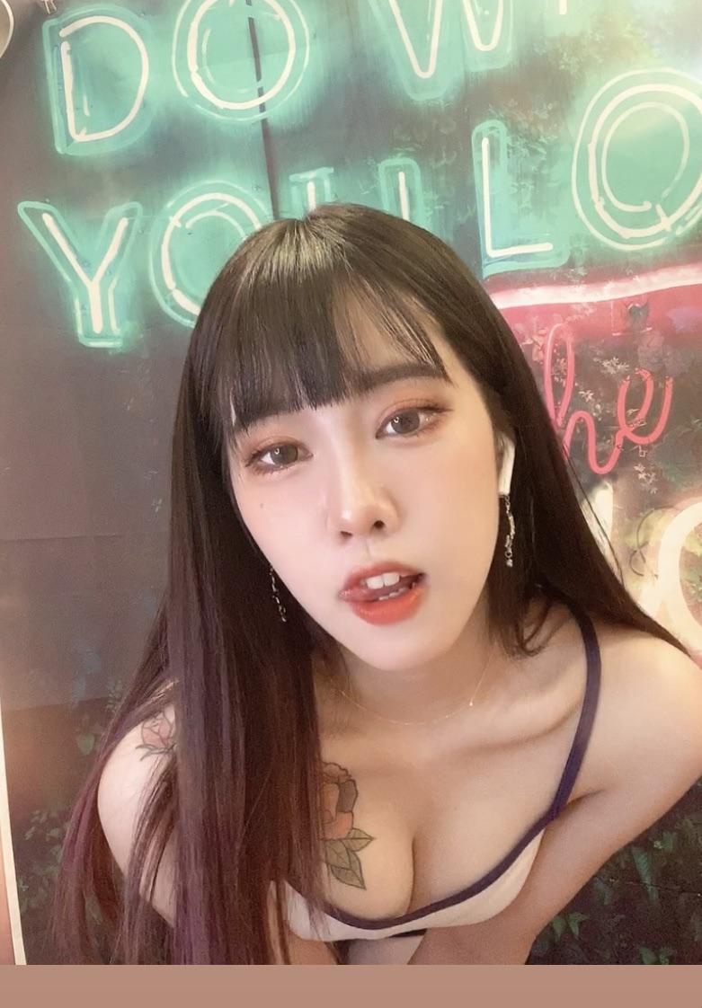 安妮兔兔 的封面照