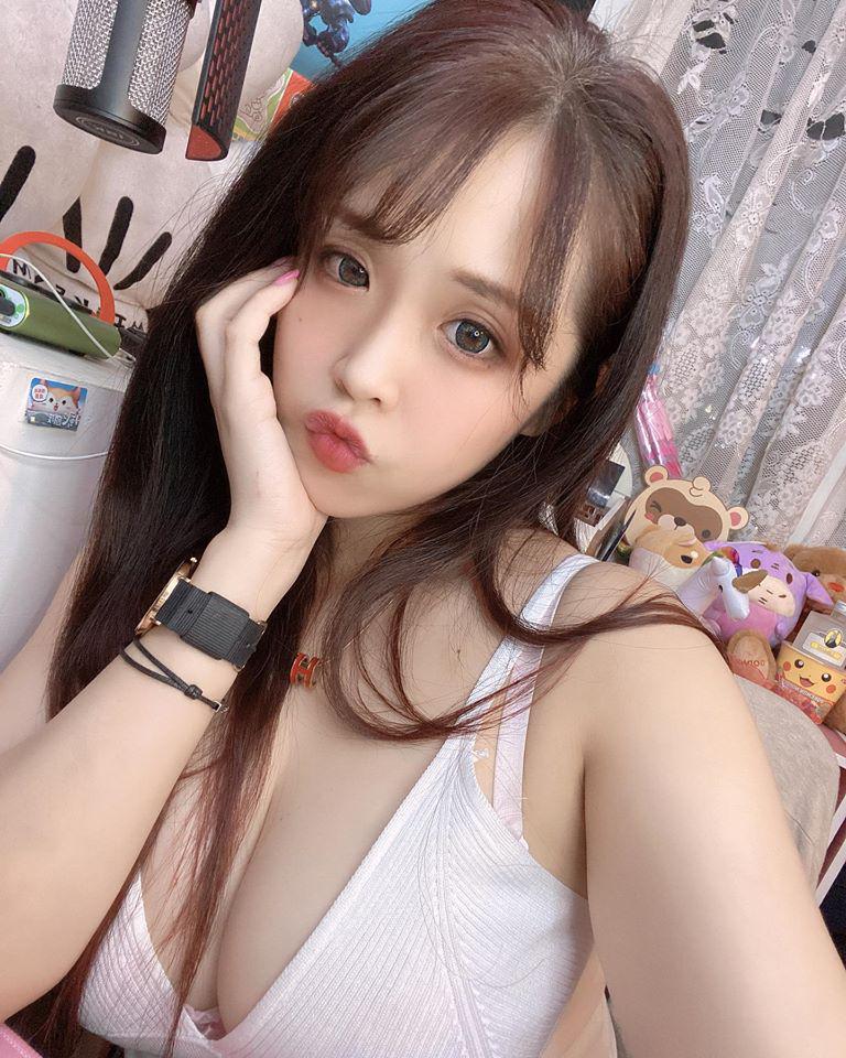 果凍兒。Nikkie 的封面照