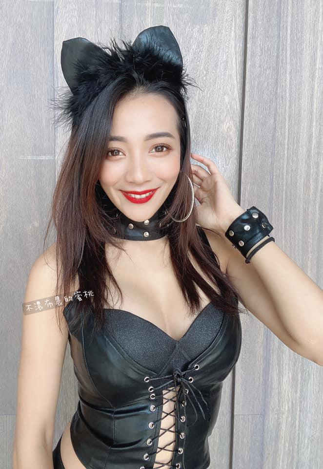 Momoko蜜桃 的封面照