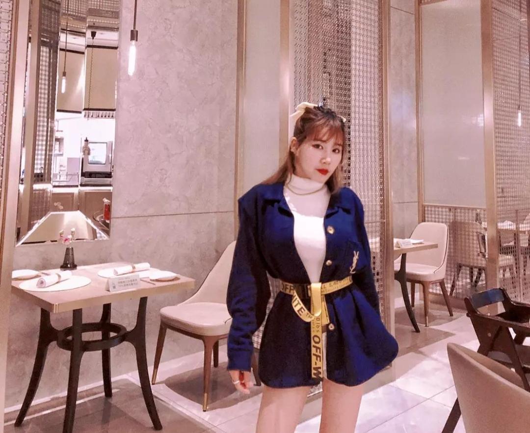 榆家Angela 的封面照