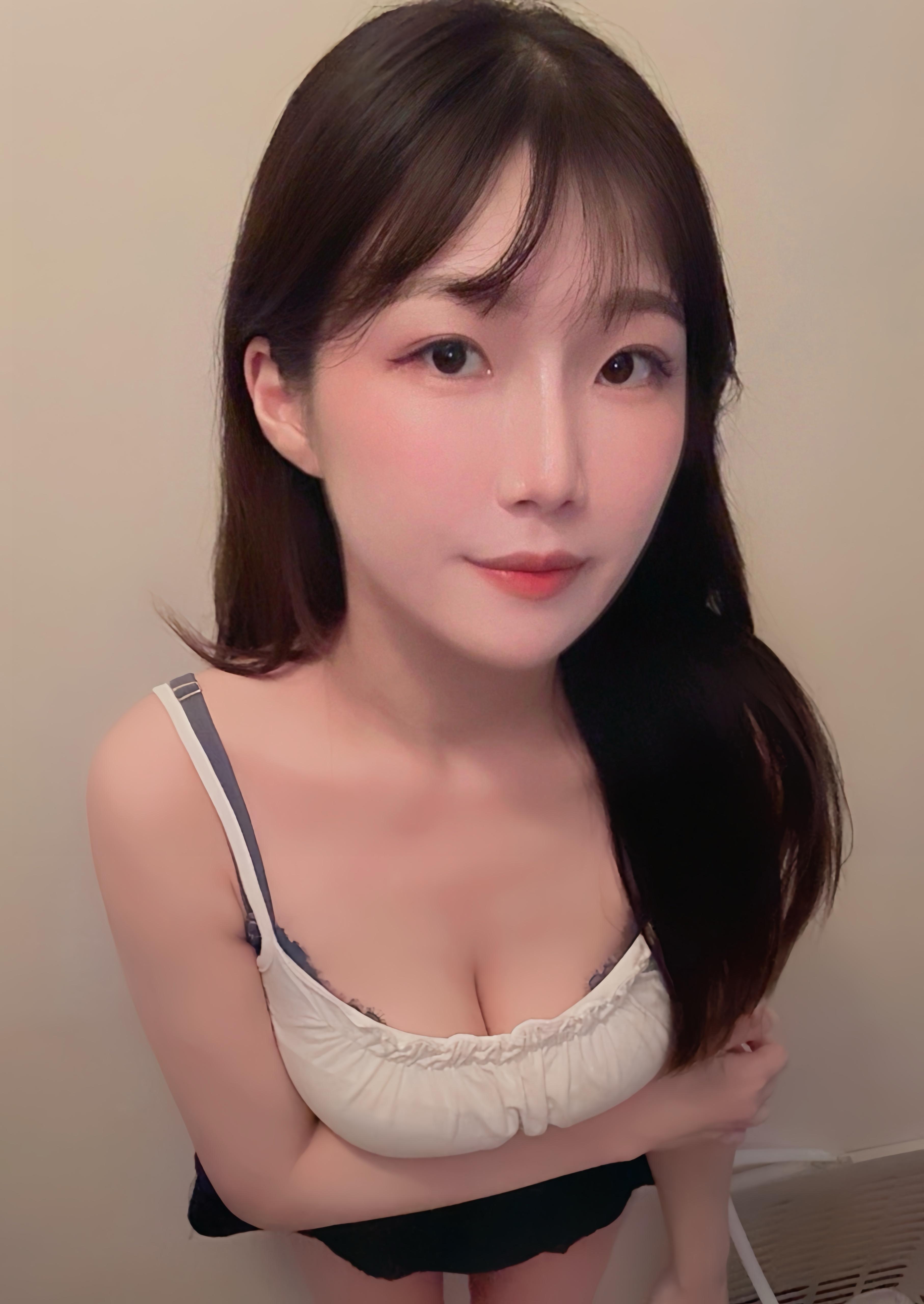 孫芸 的封面照