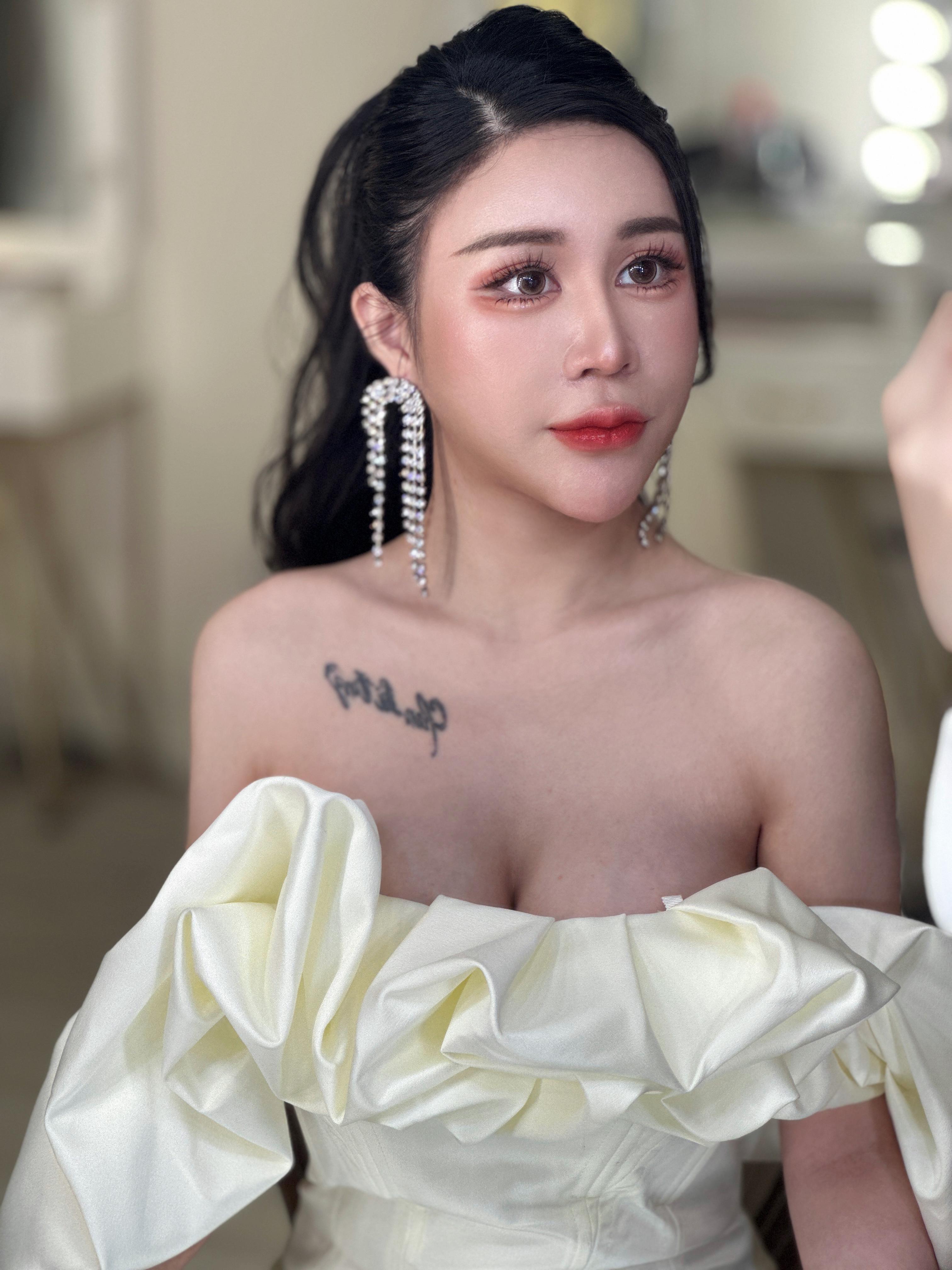 笑嘻希 的封面照