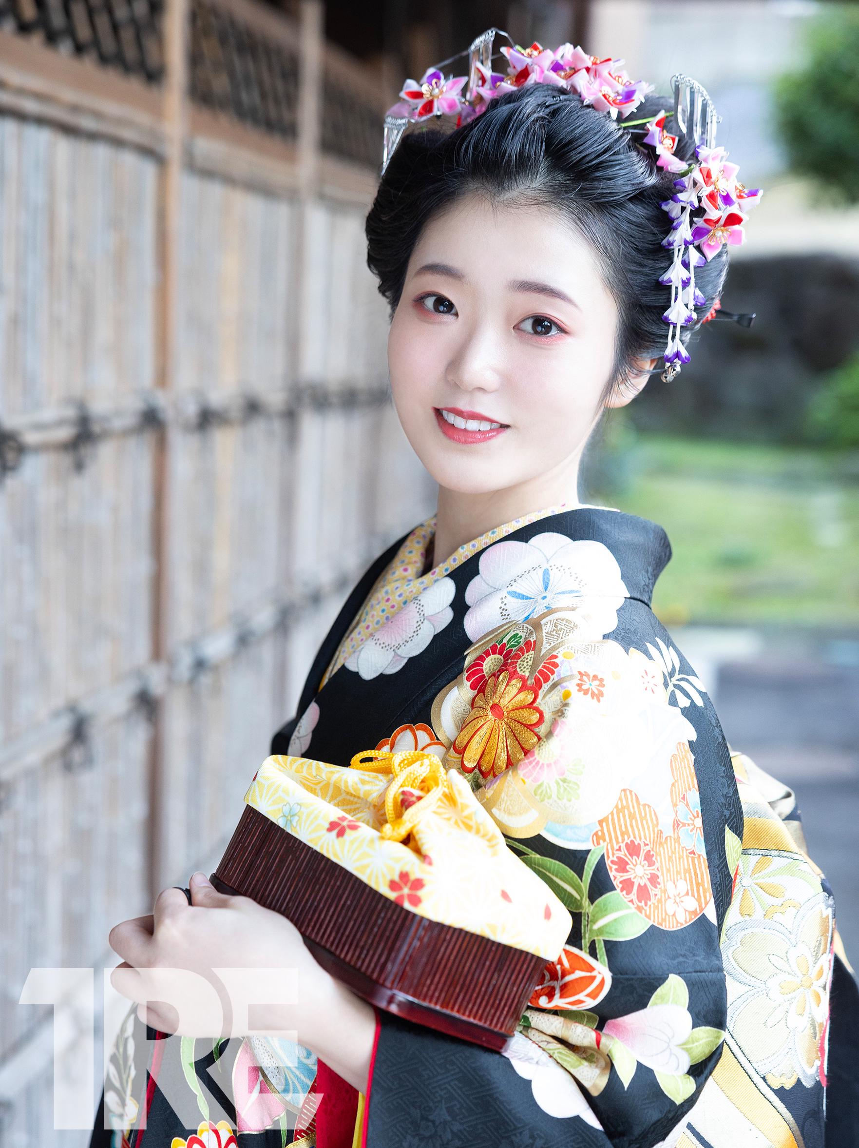 賀川佳乃子 的封面照