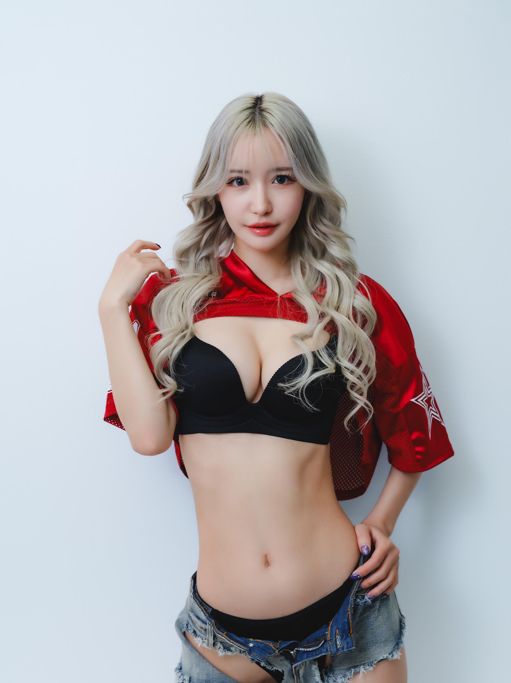 百永紗里奈 的封面照