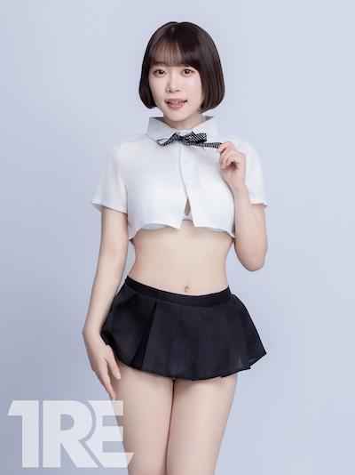 架乃由羅 的封面照