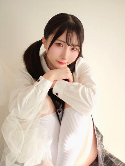 由良佳奈 的封面照