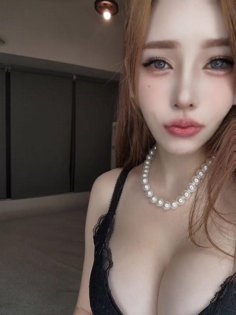 哪歐米❄️ 的封面照